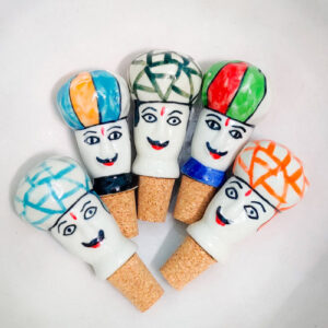 Ceramic Hand-painted King Design multicolor assorted wine bottle stopper